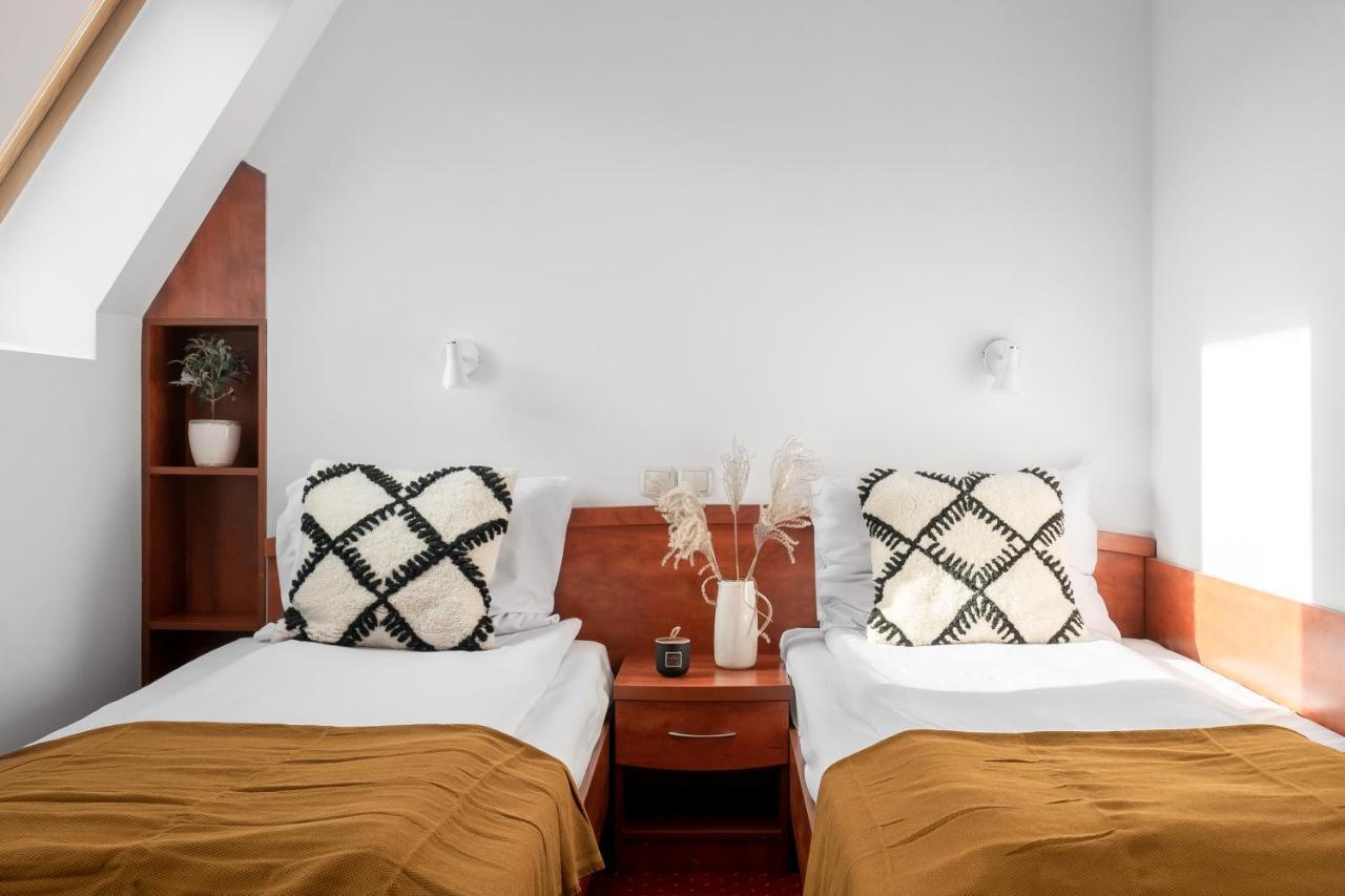 Bed and Breakfast Oberza Pod Roza Restauracja, Sauny, Jacuzzi Neumarkt Exterior foto