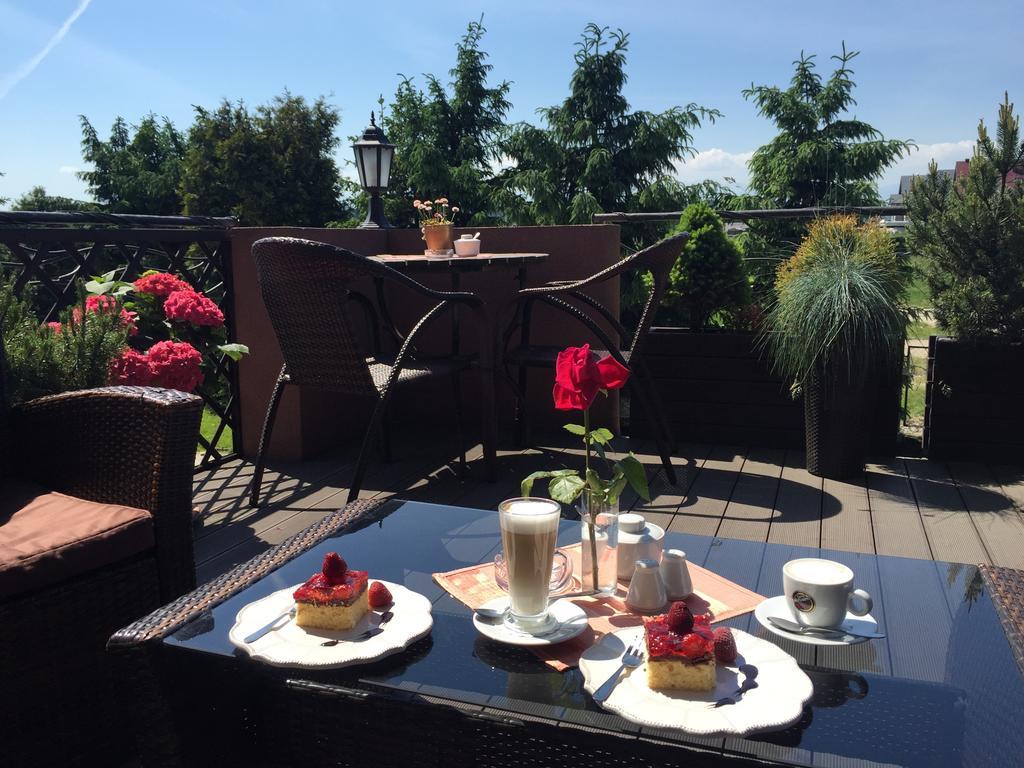 Bed and Breakfast Oberza Pod Roza Restauracja, Sauny, Jacuzzi Neumarkt Exterior foto
